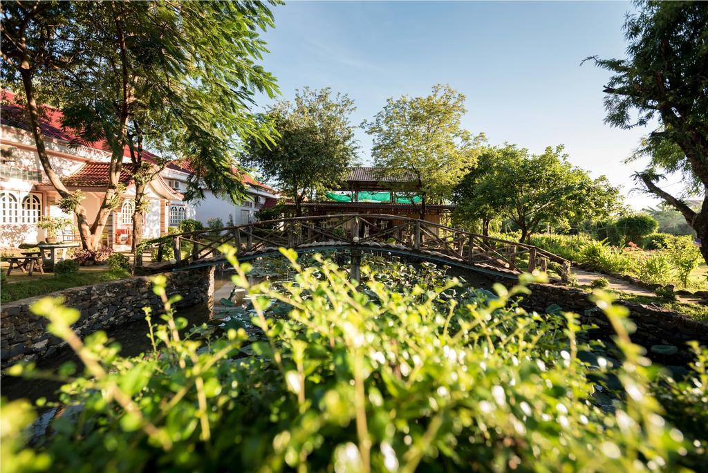 Xuanmai Garden Resort Pakse Bagian luar foto